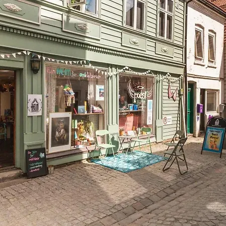 Дом отдыха King Bed Renovated And Cozy Near Bryggen *