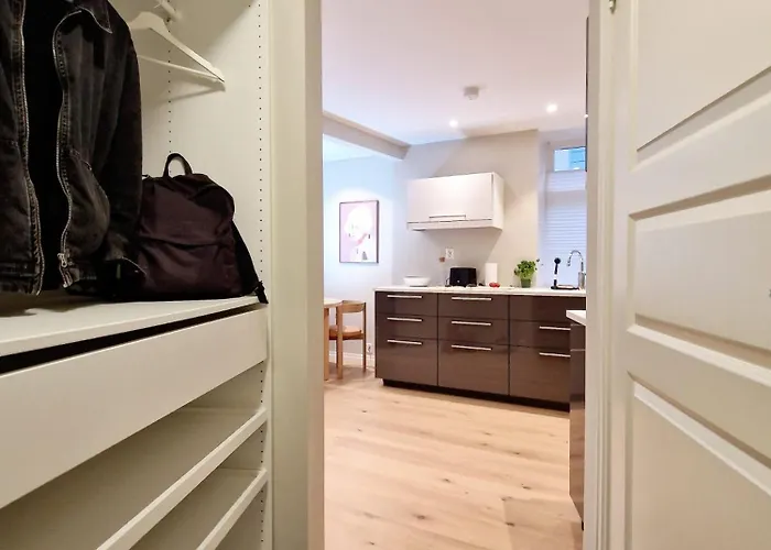 King Bed Renovated And Cozy Near Bryggen * ברגן