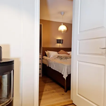 Casa vacanze King Bed Renovated And Cozy Near Bryggen Bergen